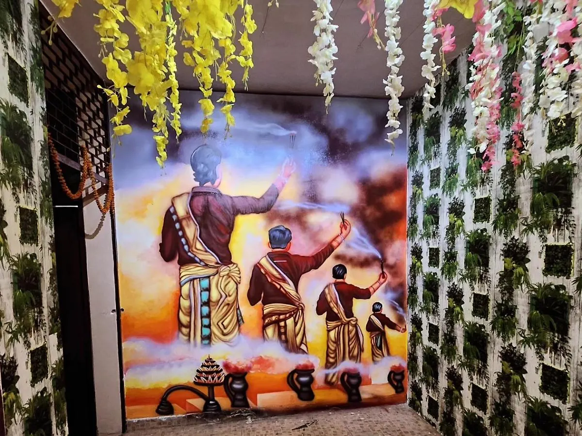 Guest house The Kashi Palace Inn ,Varanasi ! Fully-Air-Conditioned Hotel At Prime Location With Parking Availability, Near Kashi Vishwanath Temple, And Ganga Ghat India